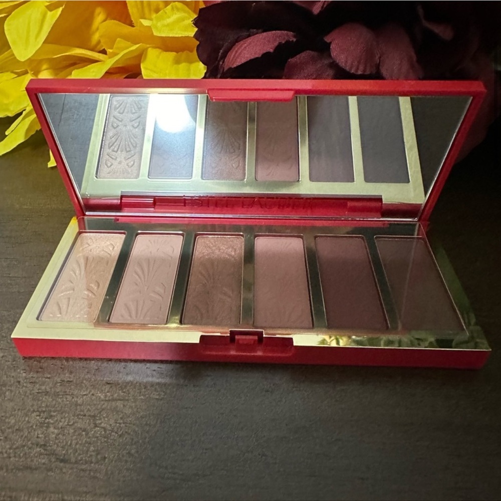 Estée Lauder Limited Edition Trick Of The Eyes Eyeshadow Palette FULL SIZED - Picture 10 of 15
